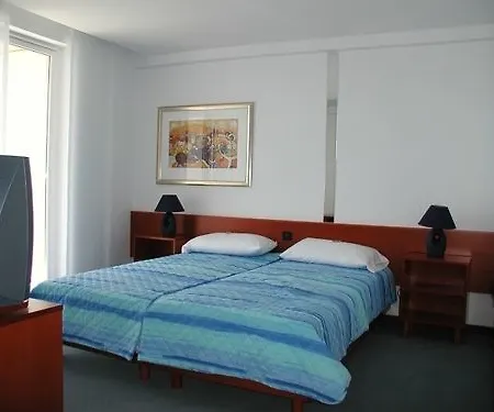 Tamaris Hotel 4*