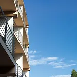 Tamaris