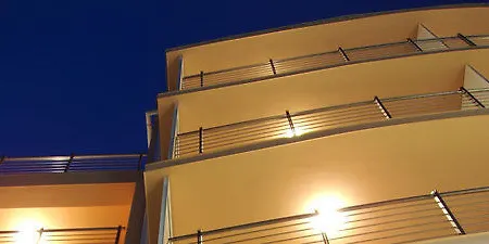 Tamaris Novi Vinodolski