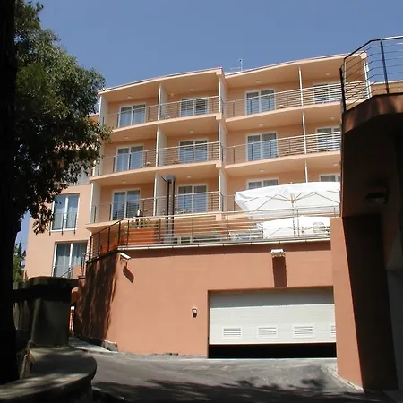 Tamaris Hotell